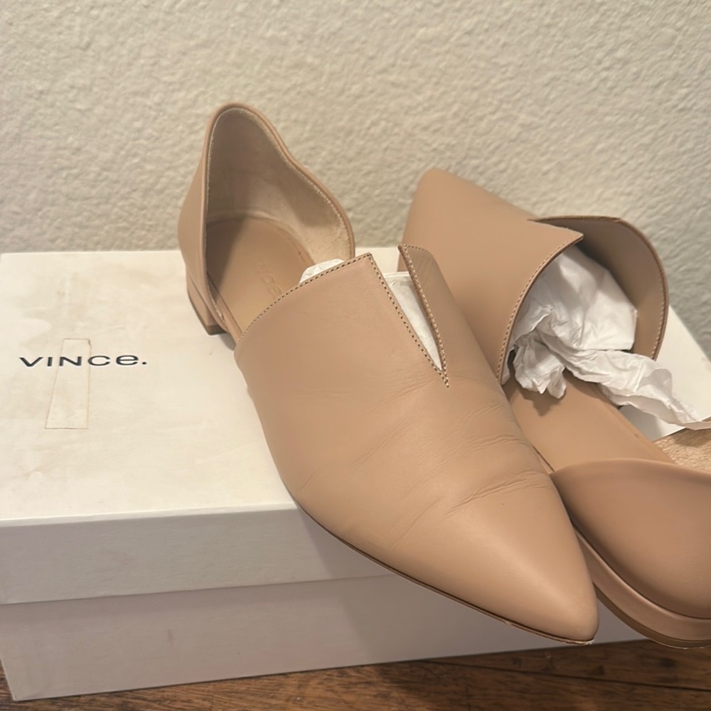 Vince Tan Flats Sleek Minimalist Design w/box - Picture 8 of 8